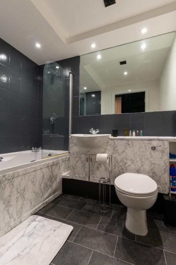 Jpg Theatre Suite - High Floor Mcr Luxe Apartment W Balcony Canal Views Manchester Dış mekan fotoğraf