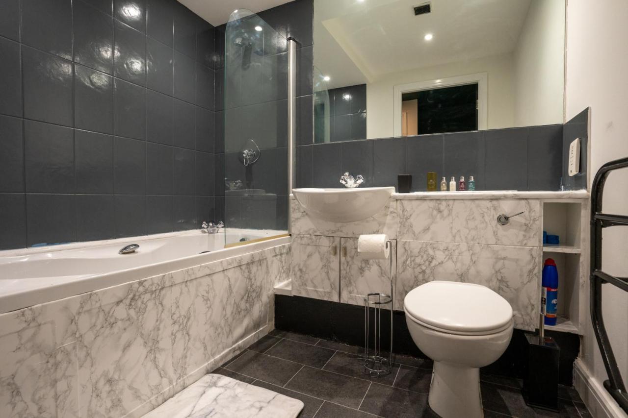 Jpg Theatre Suite - High Floor Mcr Luxe Apartment W Balcony Canal Views Manchester Dış mekan fotoğraf